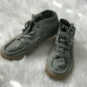 Sanuk Women’s Chukka Boot